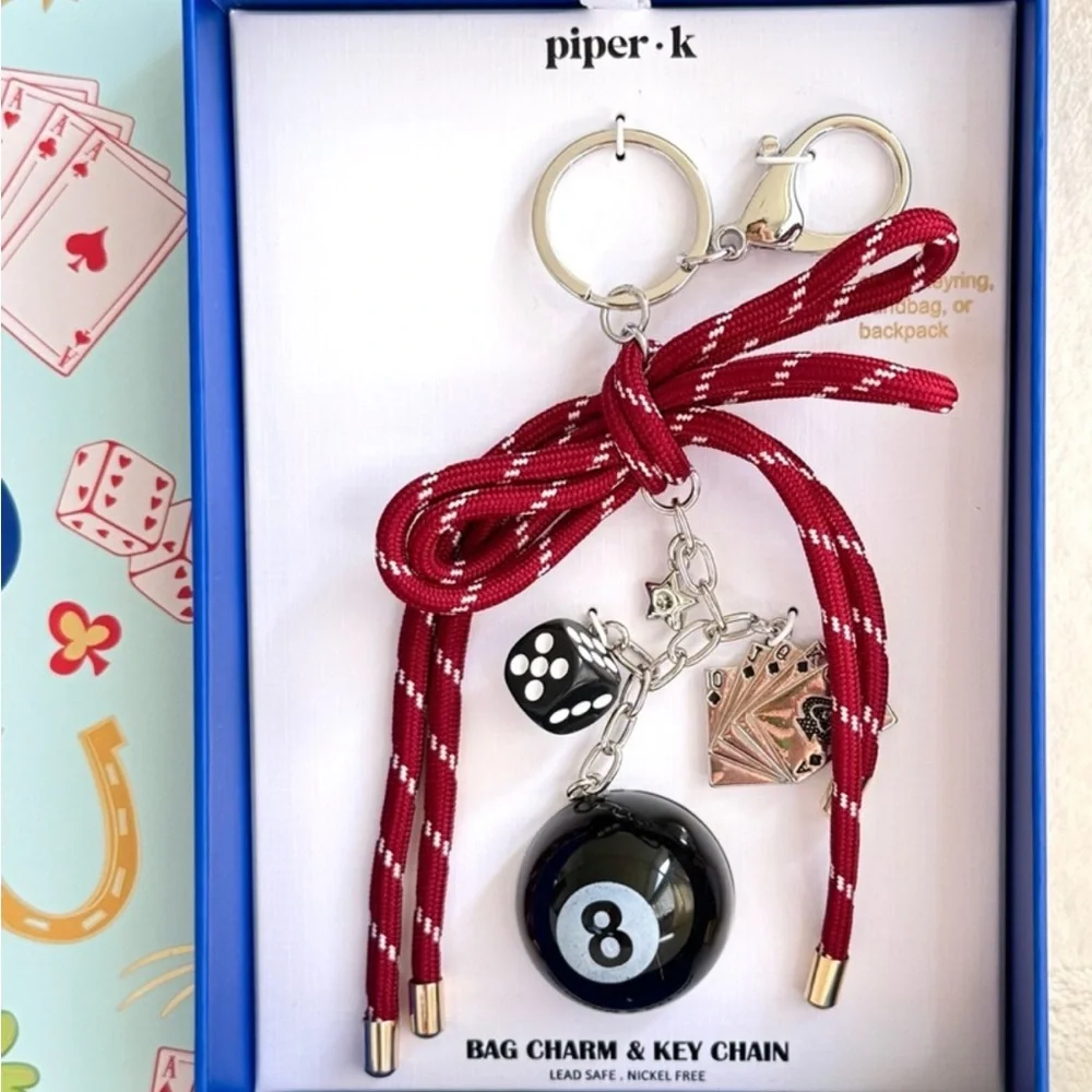 👉✨️ Piper K Lucky Magic 8 Ball Key Chain / Bag Charm